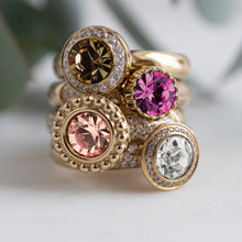 Load image into Gallery viewer, QUDO INTERCHANGEABLE LONDON TOP 8MM - FUCHSIA EUROPEAN CRYSTAL - GOLD PLATED

