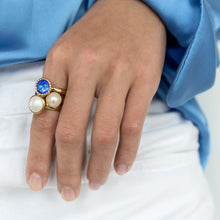 Load image into Gallery viewer, QUDO INTERCHANGEABLE BOCCONI TOP 11MM - SAPPHIRE CRYSTAL - GOLD PLATED
