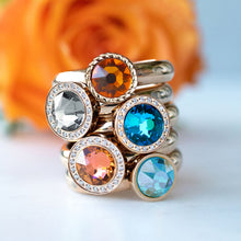 Load image into Gallery viewer, QUDO INTERCHANGEABLE CANINO TOP 9MM - SILKY SAGE DELITE EUROPEAN CRYSTAL- ROSE GOLD PLATED
